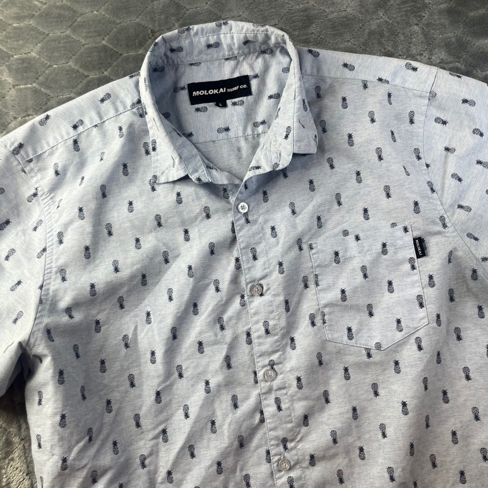 Molokai Surf Co Pineapple Button Down Large Blue Short Sleeve Tropical Shirt